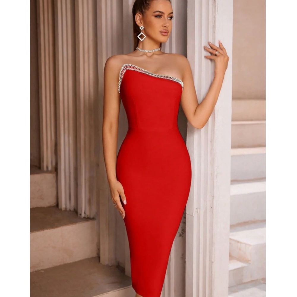 Red One-Shoulder Bandage Dress